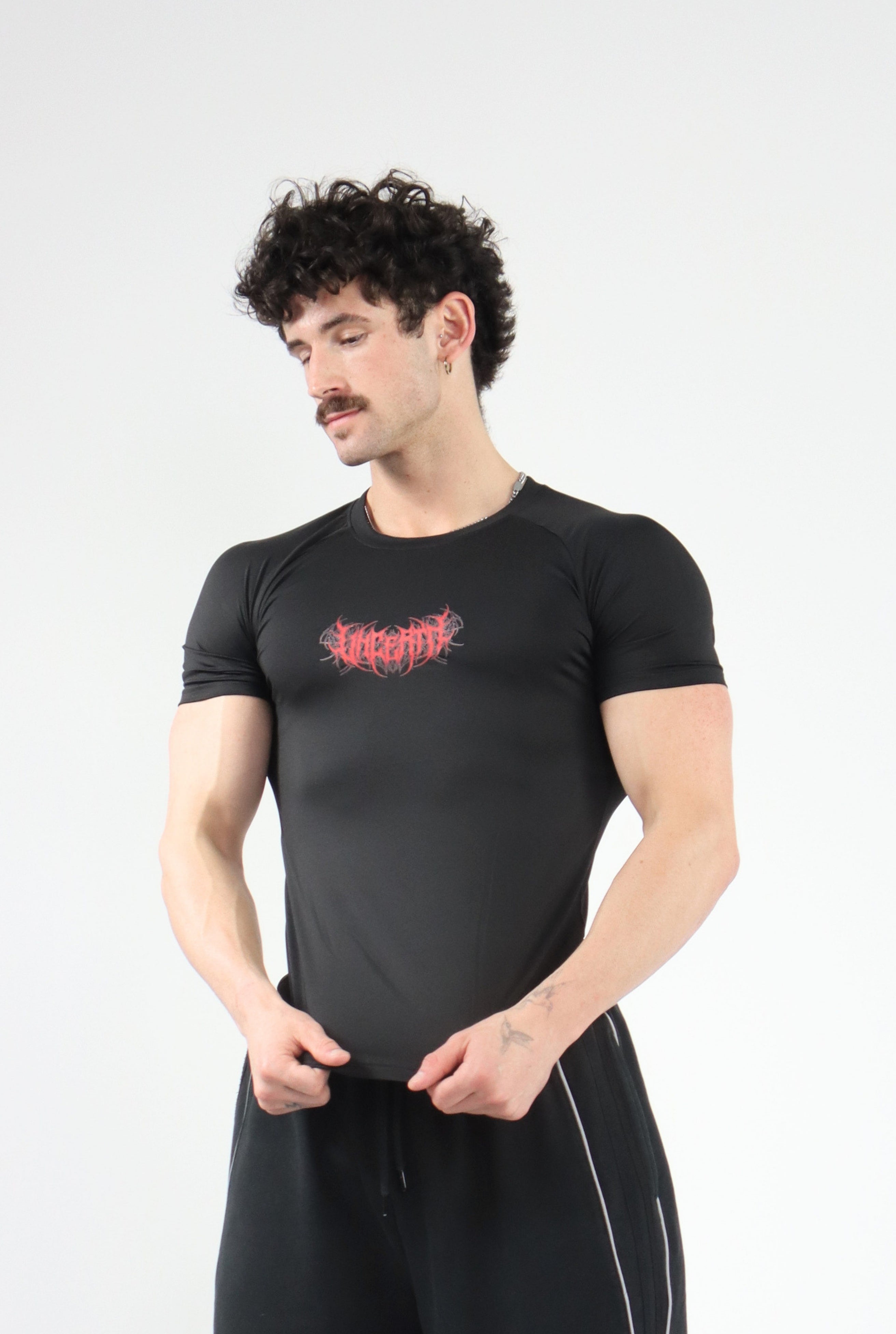 UC045 Venom Compression Tee - Black/Red