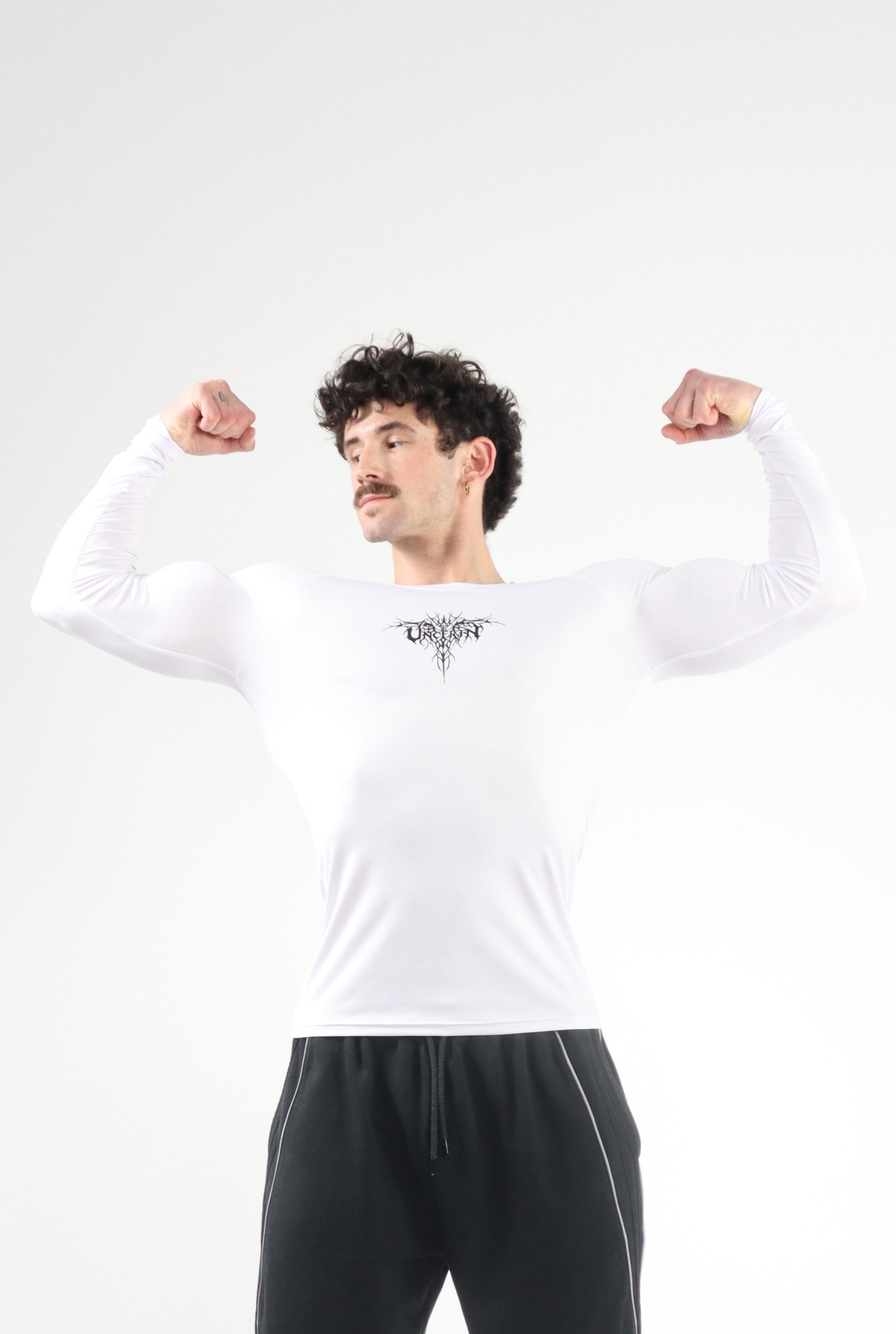 UC023 Envy Compression Longsleeve - White
