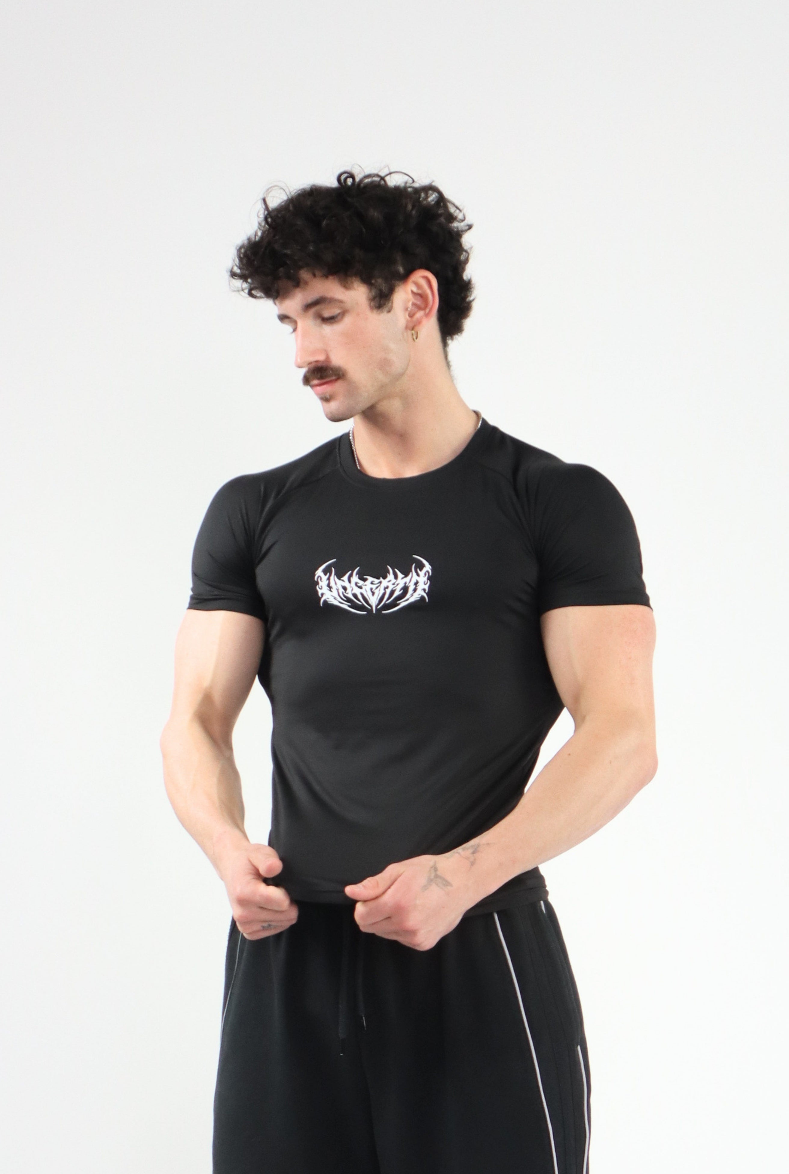 UC046 Void Compression Tee - Black