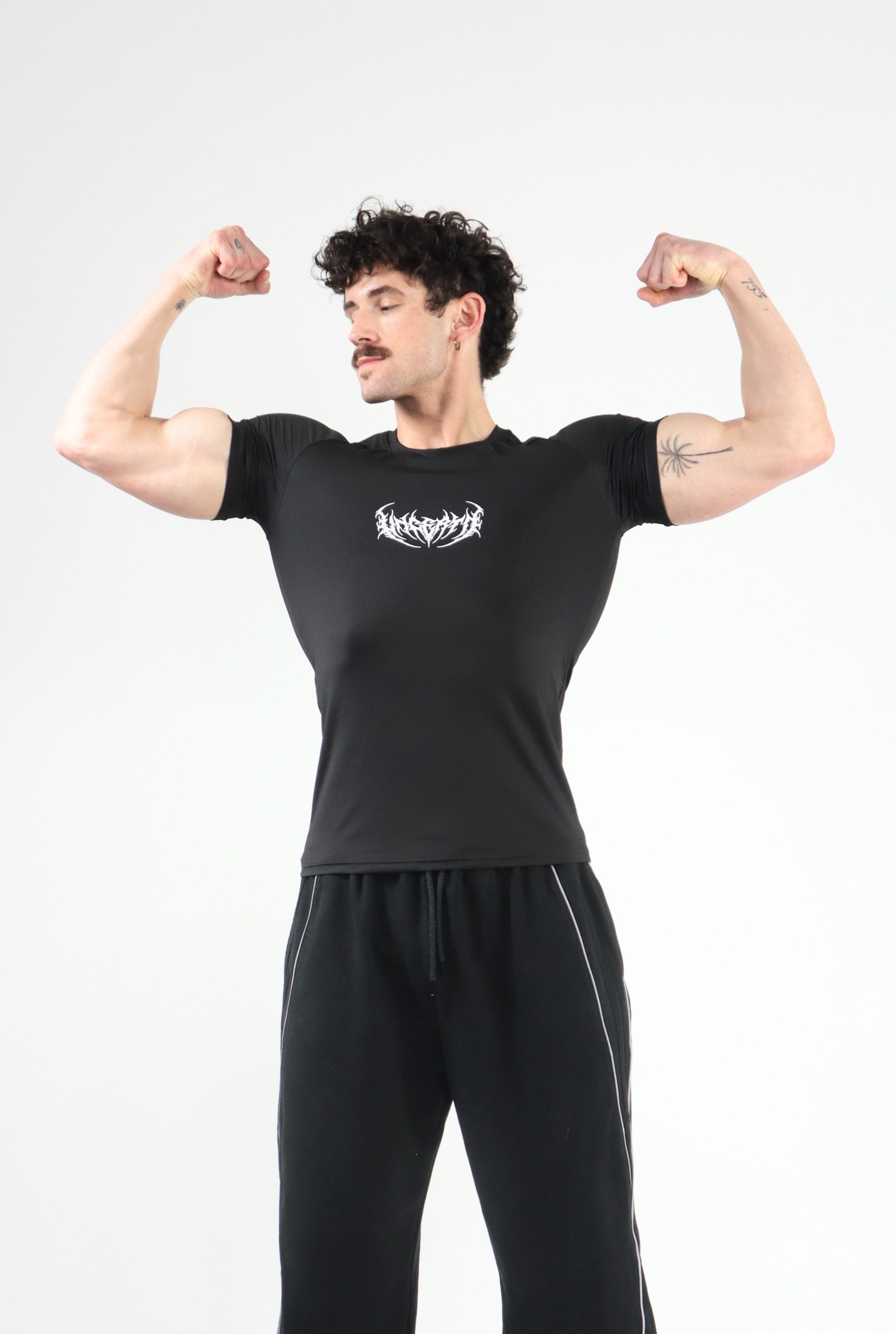 UC046 Void Compression Tee - Black