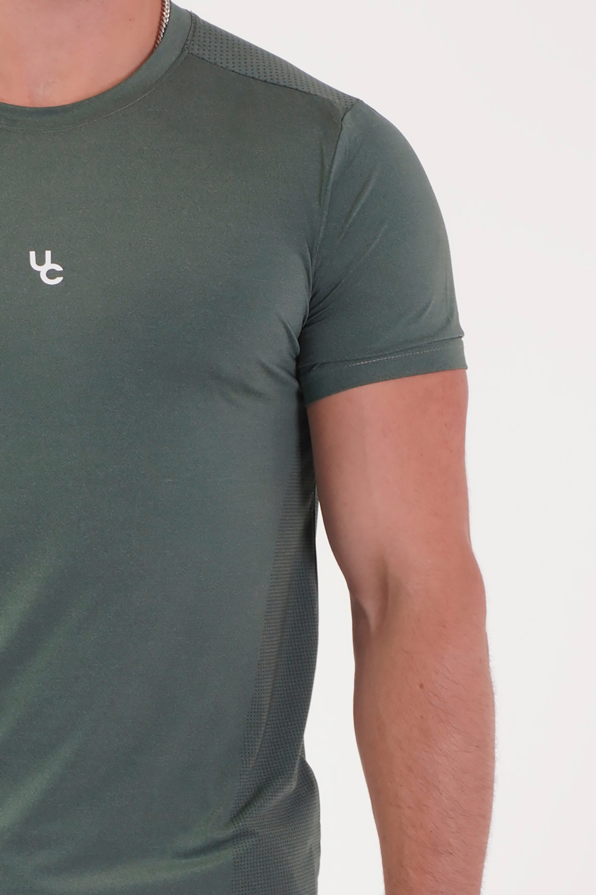 UC025 Summit Performance Tee - Dark Pine