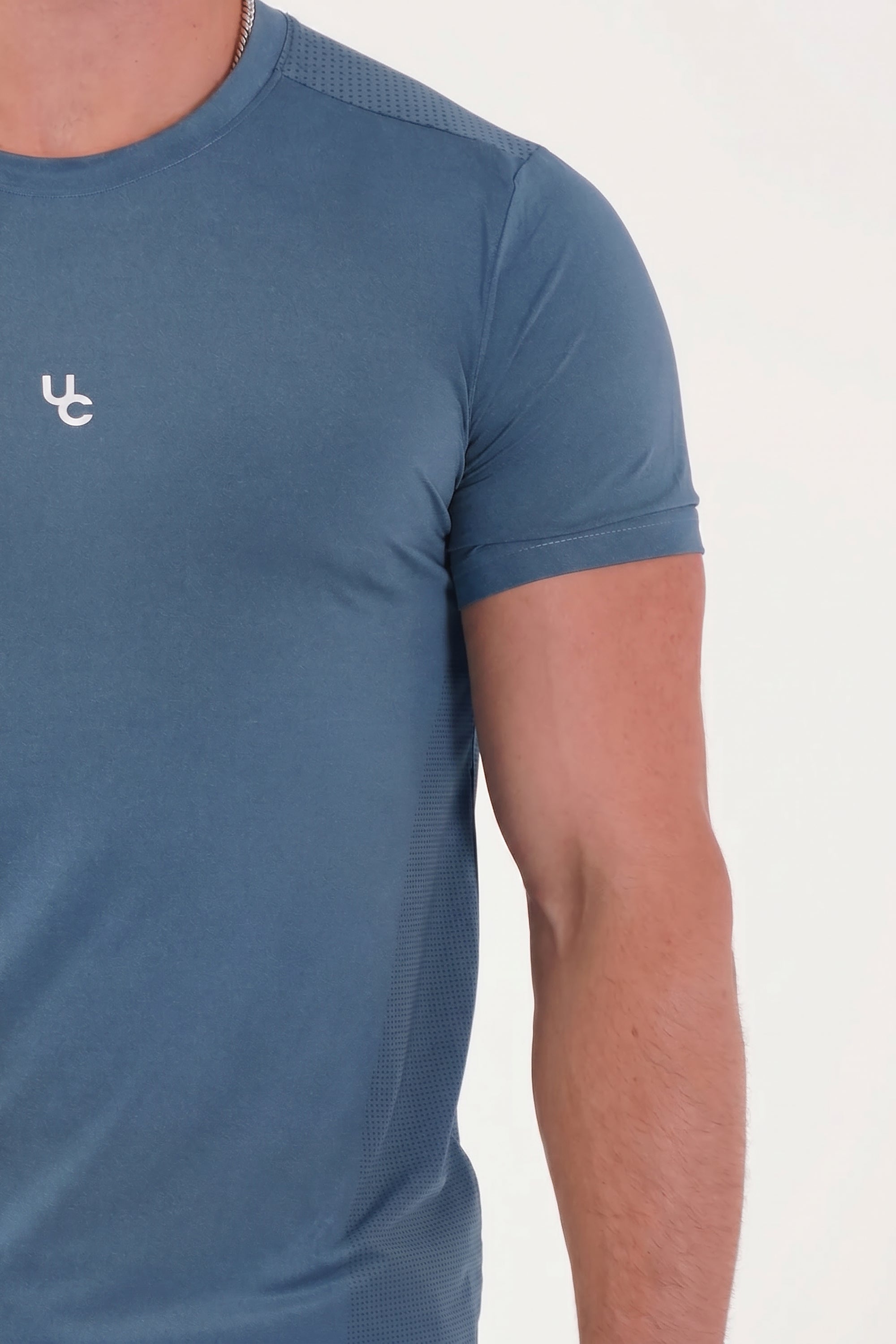 UC025 Summit Performance Tee - Blue
