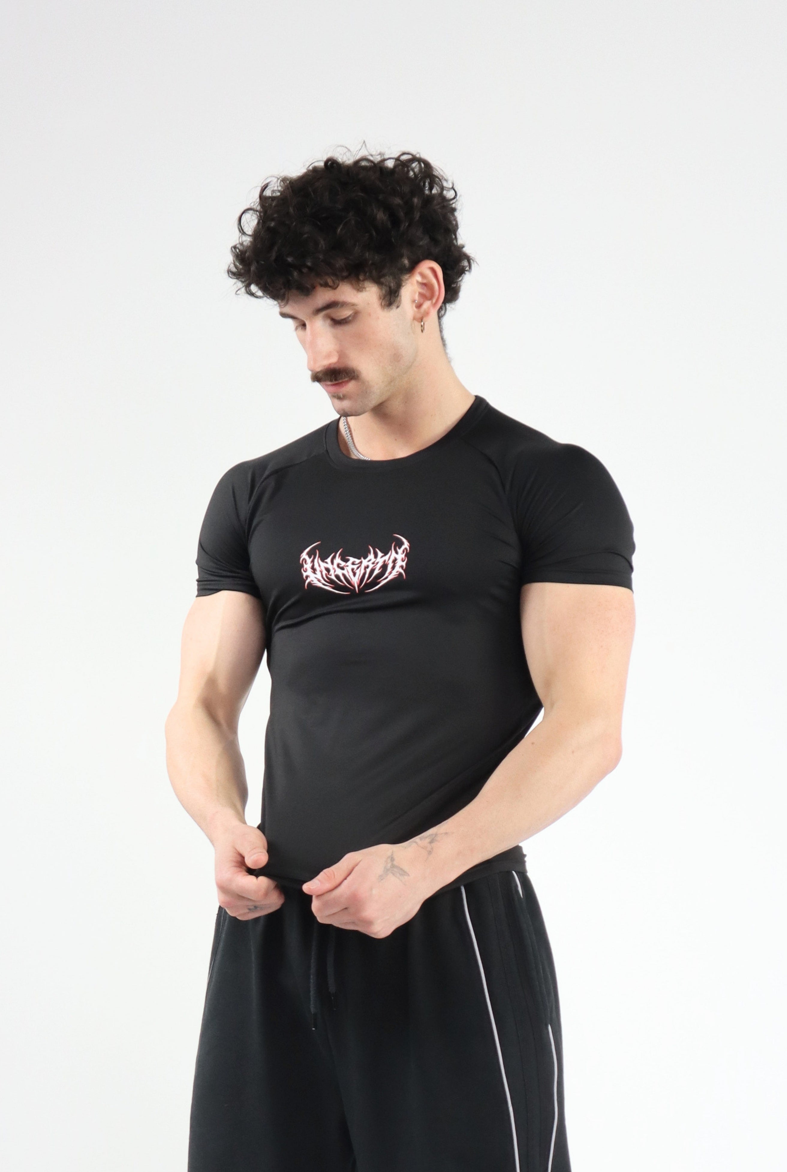 UC046 Void Compression Tee - Black/Red
