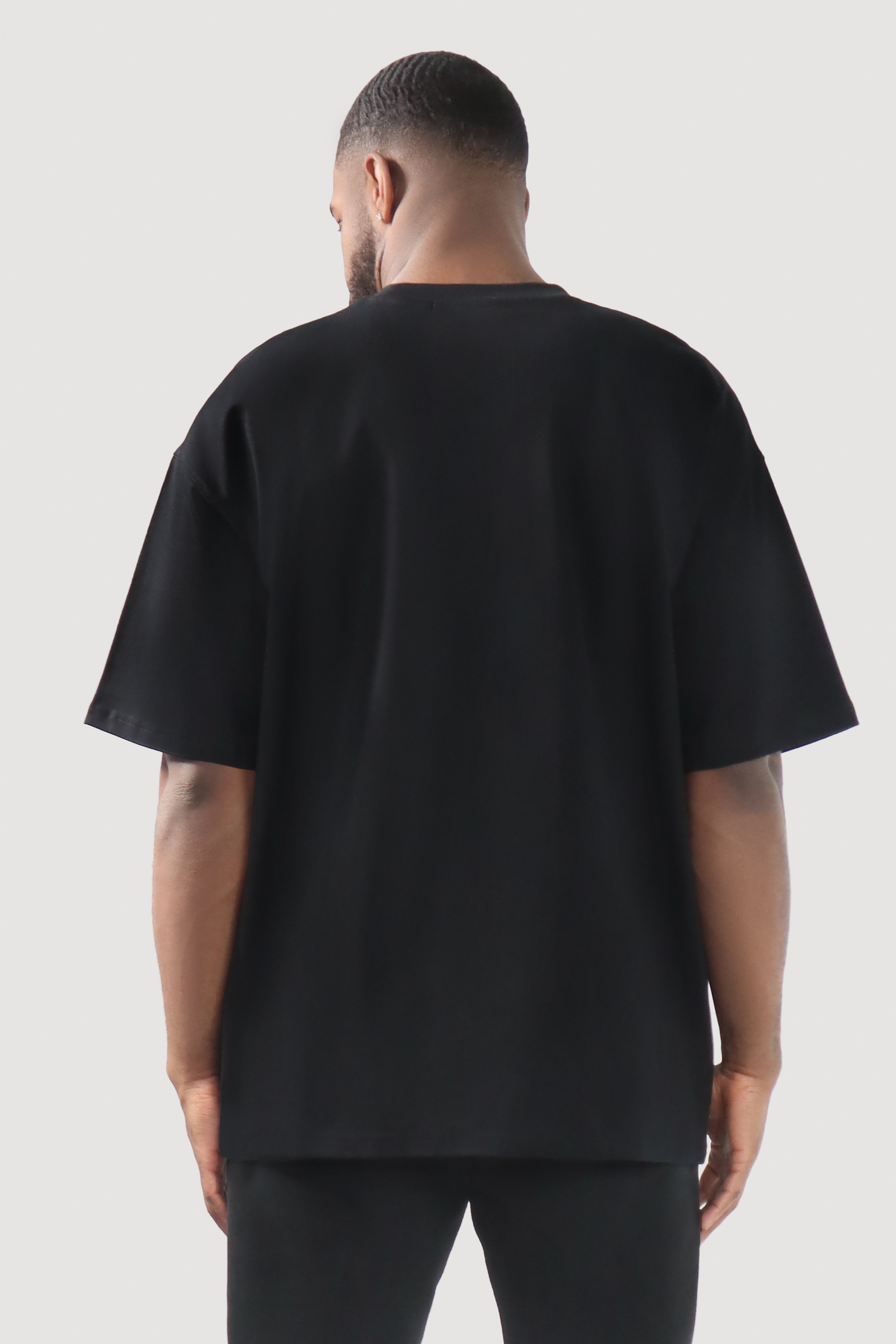 UC052 Volcano Oversized Tee - Black