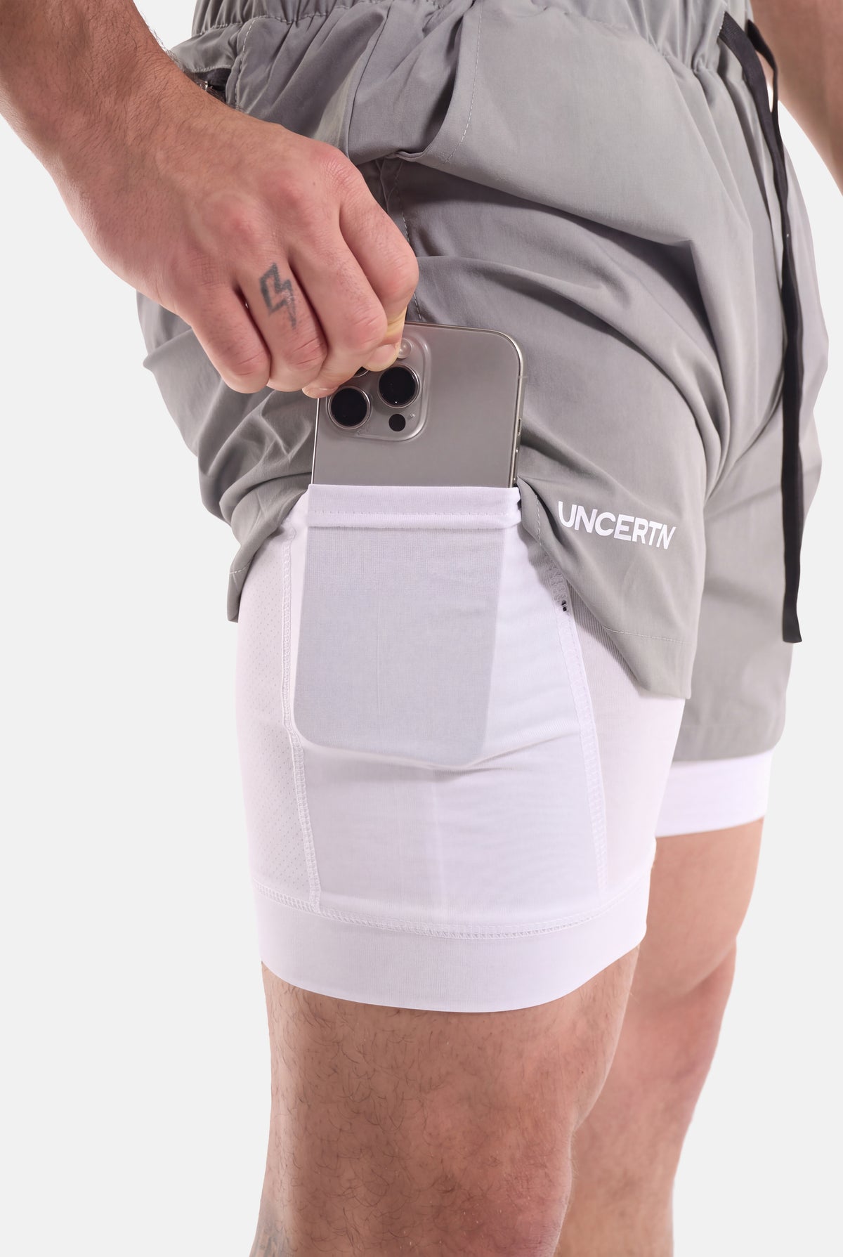 UC032 Summit Liner Shorts - Light Grey