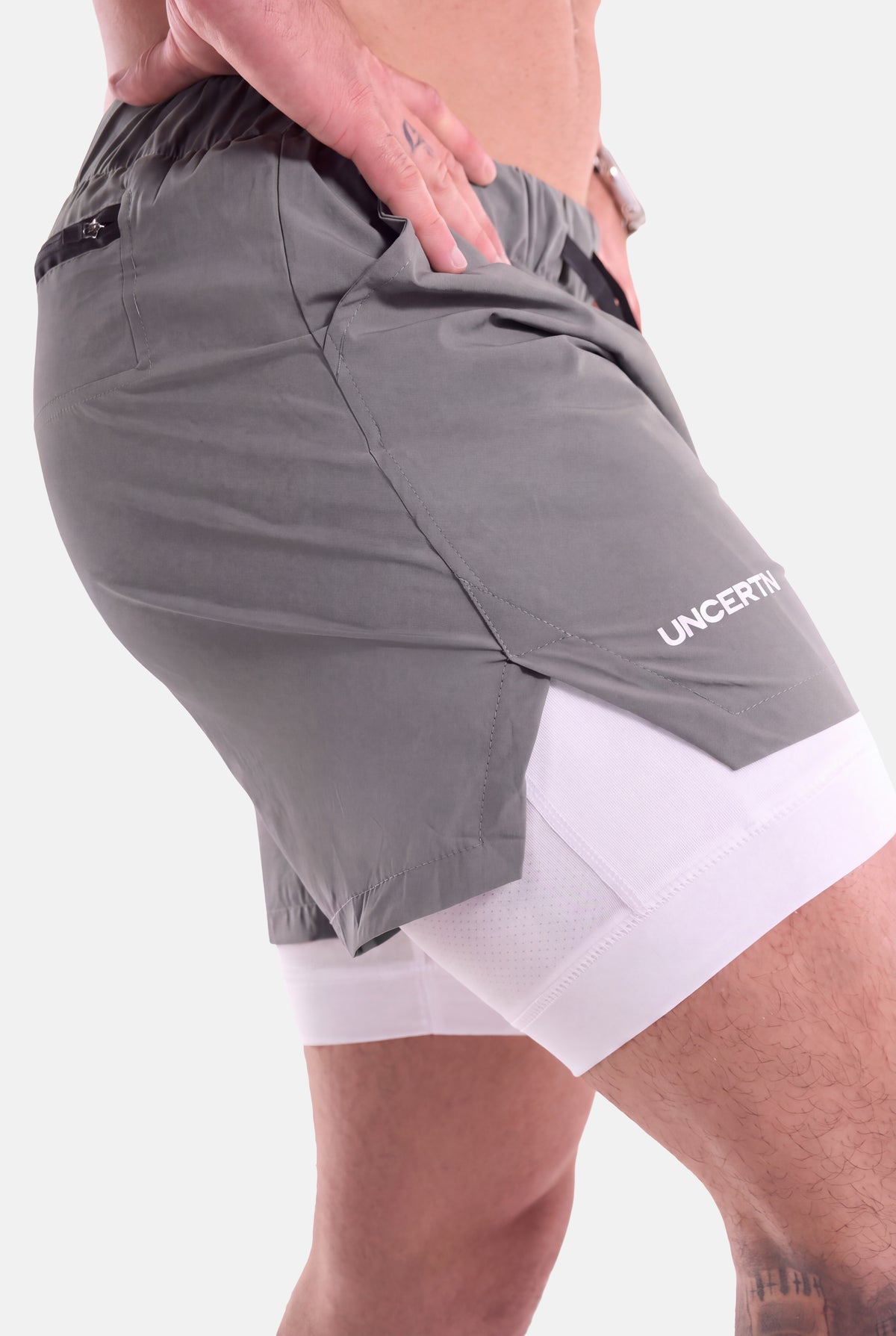 UC032 Summit Liner Shorts - Light Grey