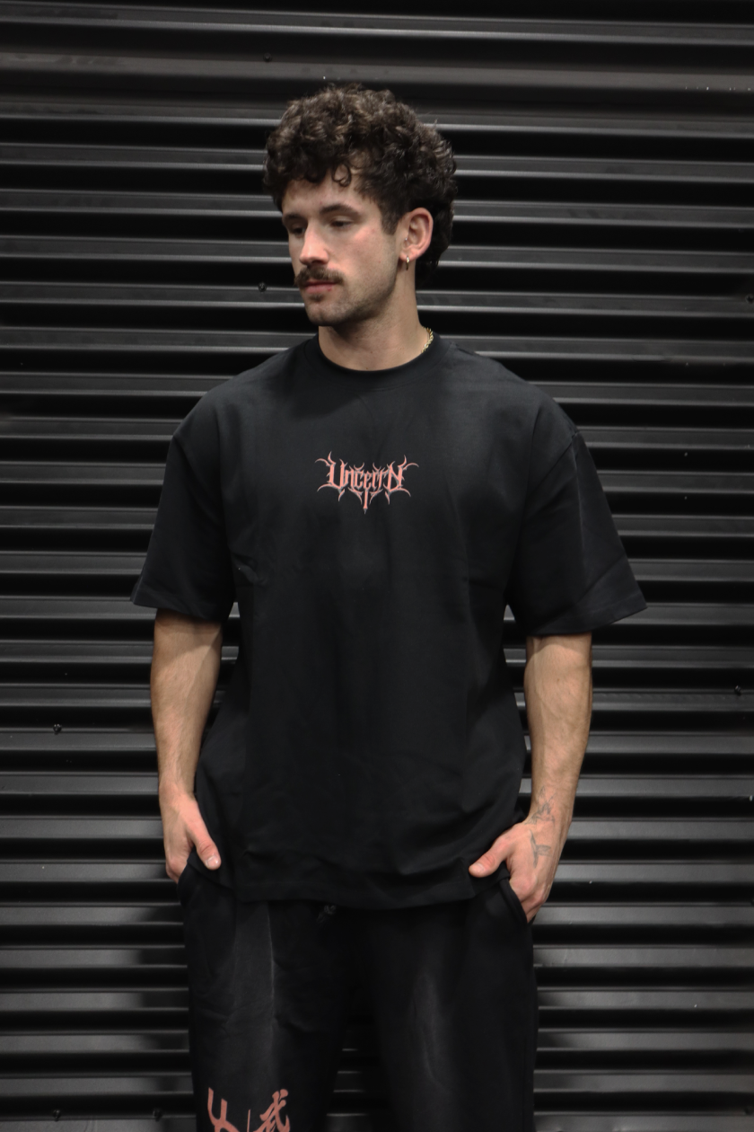 UC038 Obsidian Oversized Tee - Black