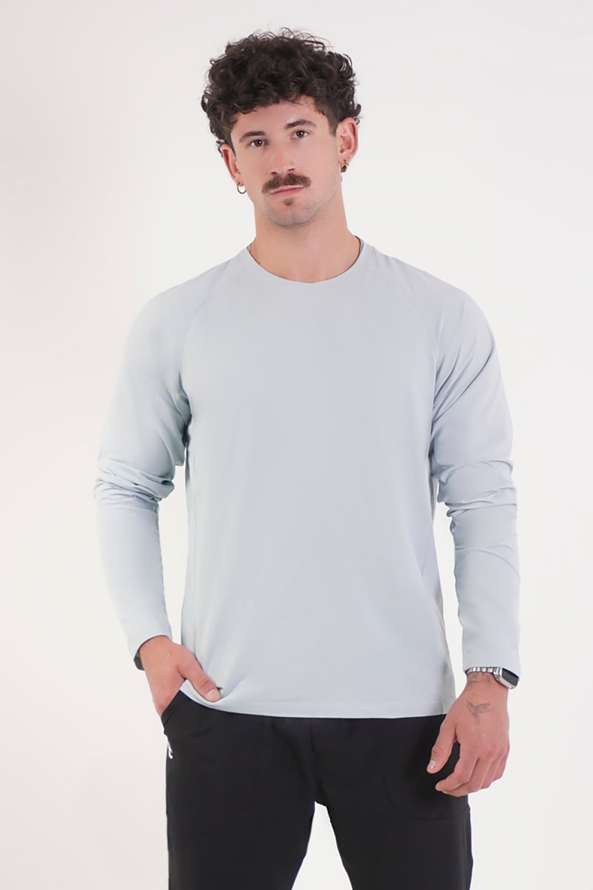 UC032 Summit Long Sleeve - Sky Blue