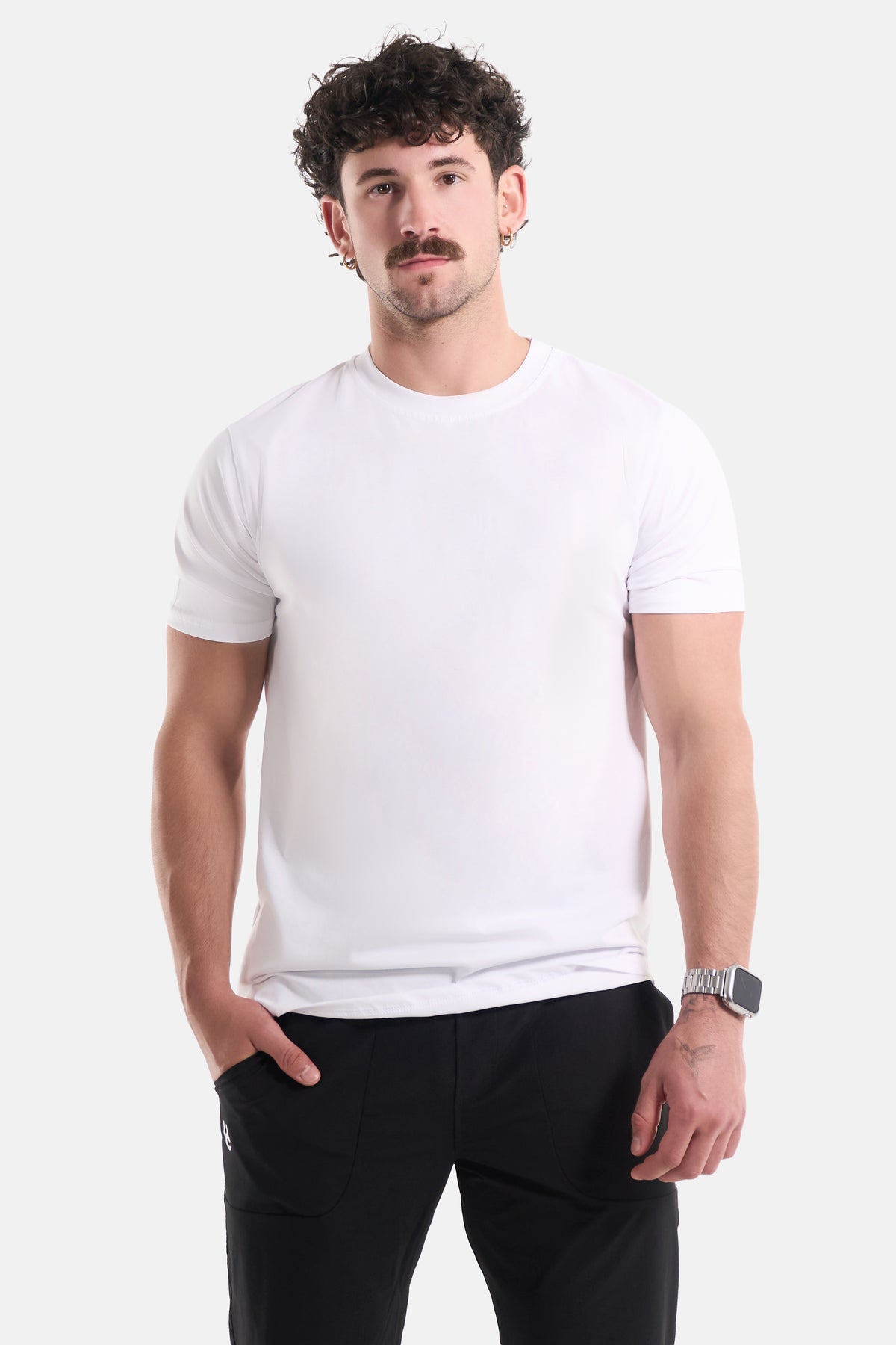 UC025 Summit Everyday Tee - White