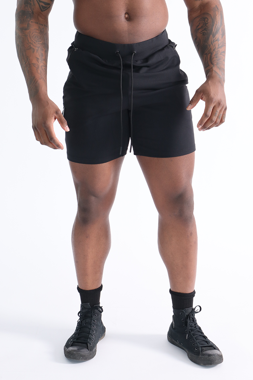 UC03 Arrival Shorts - Black